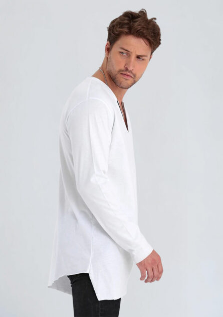 Asimetrik Kesim V Yaka Tşört - Görsel 2